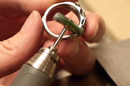 Hiraola's Product Image